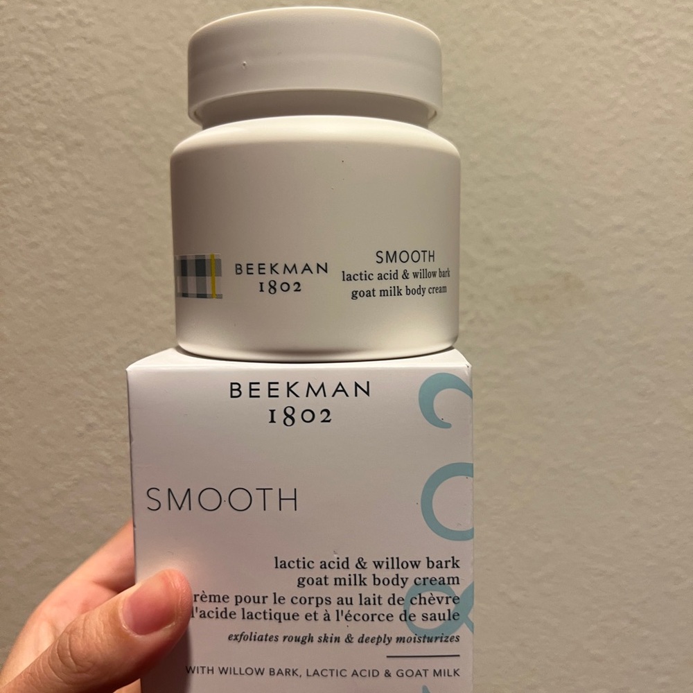 BEEKMAN 1802 SMOOTH lactic acid & willow bark goat milk body cream